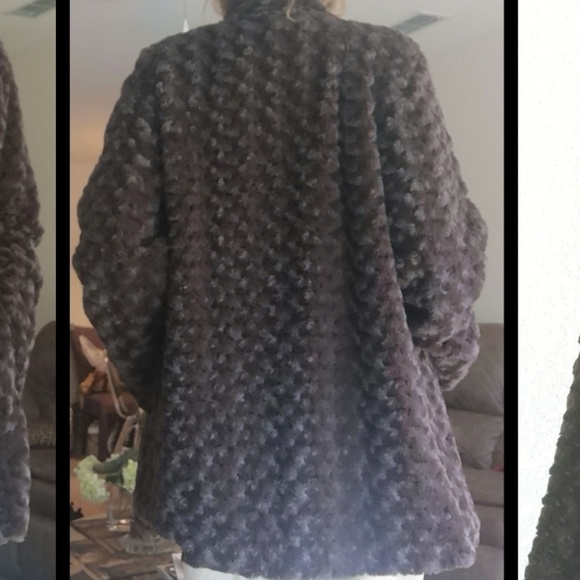 Chocolate faux fur coat by Dennis by Dennis Basso - Picture 3 of 5